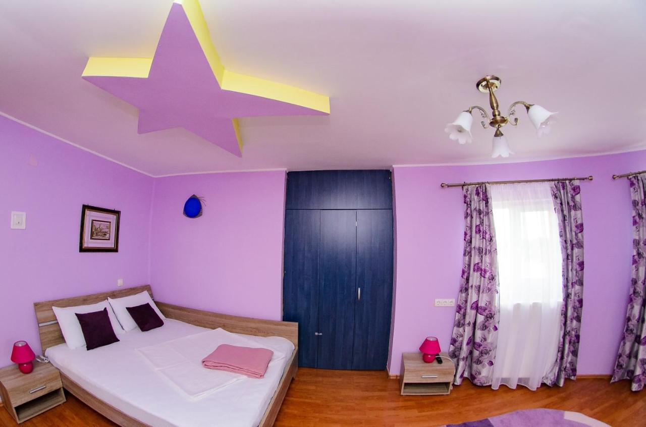 Hotel Casa Liana Oradea Exterior foto